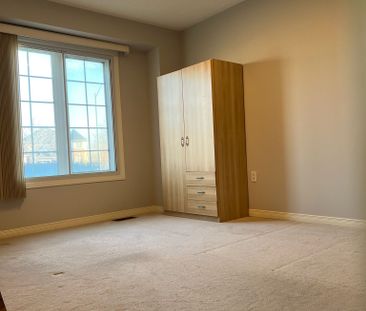 For Lease - 78 Thoroughbred Way, Markham, Ontario - Photo 6