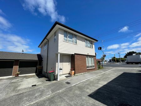 1 Akeake Lane, Manurewa, Auckland - Photo 2