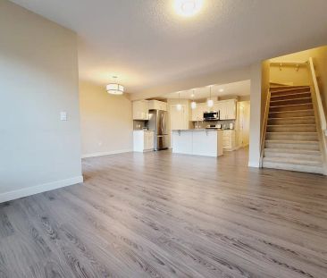 1724 167 Street NW — Single Family - Photo 1