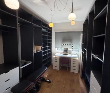 Apartament premium cu 4 camere, terasa panoramica si 2 parcari - Fotografie 1