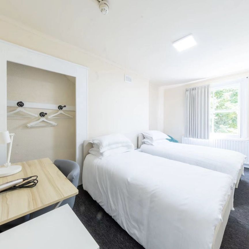 Fortess Road, London - Photo 1