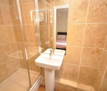 1 Bed - Stewart House, Kirkgate, Town Centre, Huddersfield - Photo 6