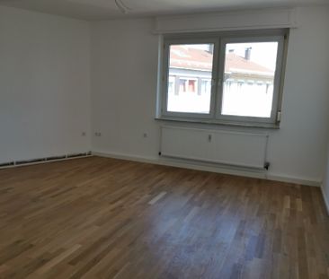 Lichtdurchflutete 3-Zi.-Wohnung im Herzen der Stadt Pforzheim -Sedansplatz - Foto 2