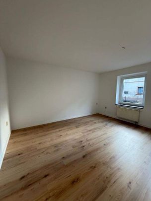 Renovierte 2 Raum Wohnung in Hartenstein ab sofort zu vermieten - Foto 1