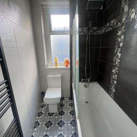 Harriet Street, Bradford, BD8 - Photo 2