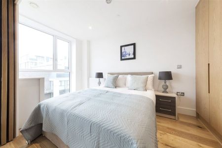 Emily Street, E16, London - Photo 2