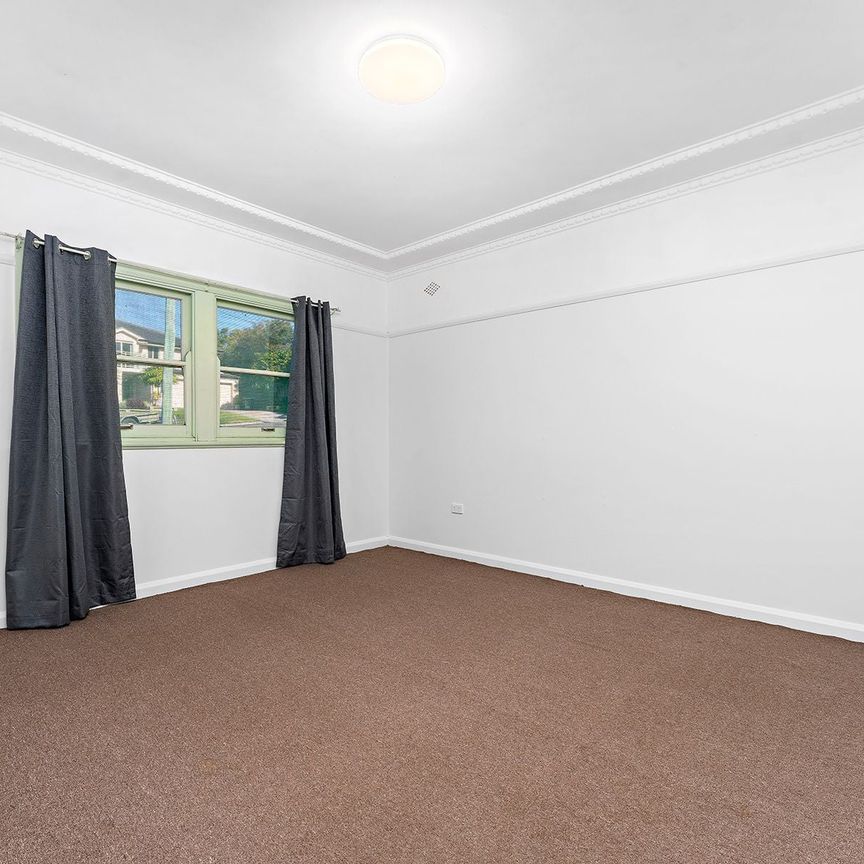 Cottage In Austinmer - Photo 1