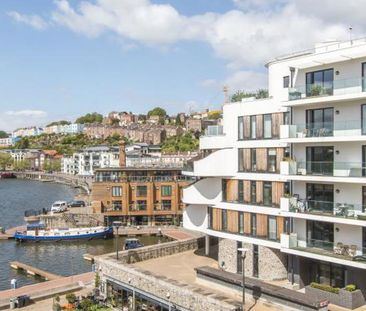 A fantastic property on the harbourside with a modern finish. **Vid... - Photo 6