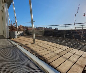 Einzigartiger Architekten - Dachausbau mit Parkblick - Photo 5