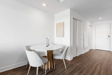 For Lease - 1354 CARLING Avenue Unit# 410, Carlington - Central Park, Ontario - Photo 5