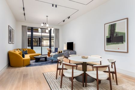 Chic Two-Bedroom Flat at The Whiteley - Photo 4