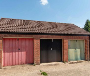 3 bedroom terraced house to rent - Photo 6