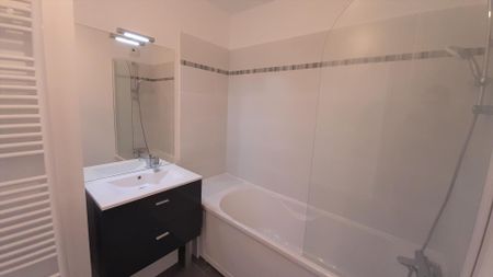 location Appartement F3 DE 58.4m² À ASNIERES - Photo 5