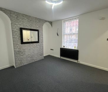 West View Road, Hartlepool - Photo 1