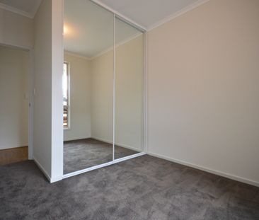 1B Comley Street - Photo 5