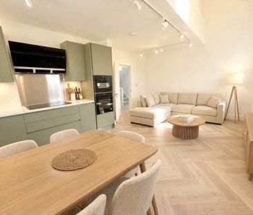 4 Bed Flat, Cathnor Road, W12 - Photo 1