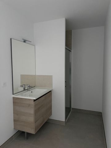 Location Appartement 2 pièces 42m² - Photo 5