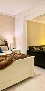 Superbe 5 1/2 de 1200 pi2 alliant cachet d’époque et confort dans HOMA - Photo 4