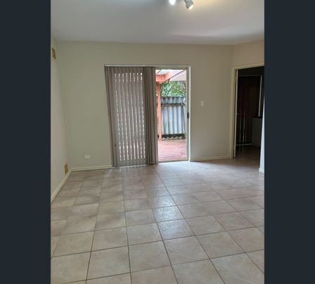 3/32 Comer Street, Como, WA 6152 - Photo 1