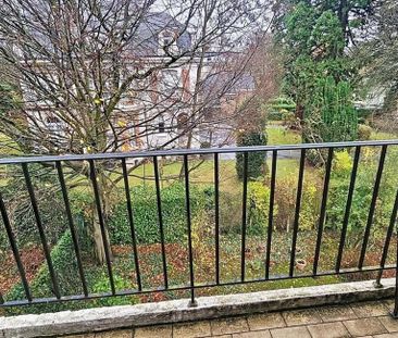 Appartement te huur in Ukkel voor € 860 met 1 slaapkamer - Foto 2