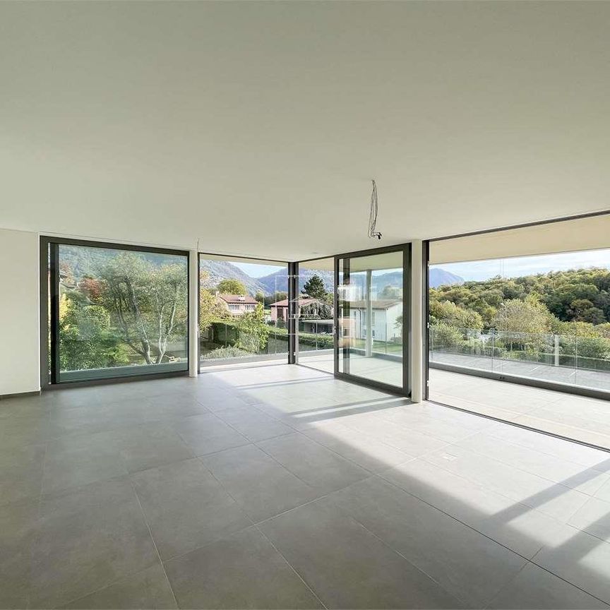 Nuovo, moderno appartamento di prestigio - Photo 1