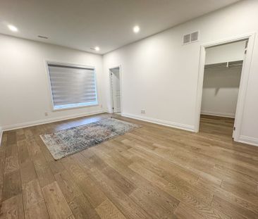 For Lease - 22 Direzze Court, Richmond Hill, Ontario - Photo 1