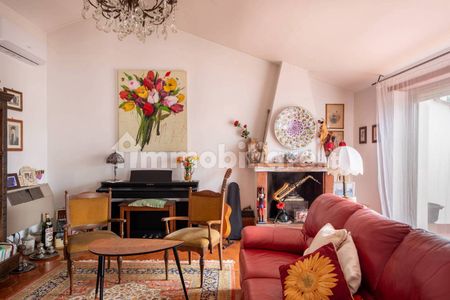 Attico via San Paolo Apostolo 93, Santa Maria delle Mole, Marino - Photo 2