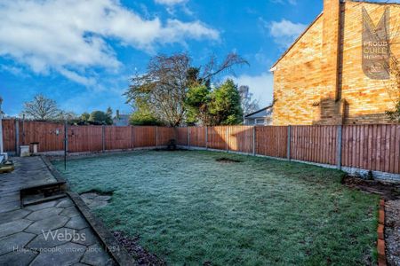 3 bedroom detached house to rent - Photo 2