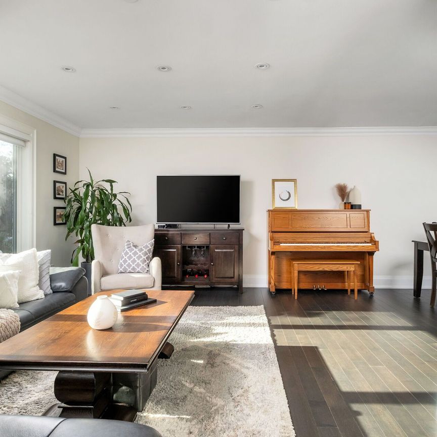 For Lease - 36 Shieldmark Crescent, Markham, Ontario - Photo 1