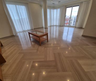 Piso de alquiler en Plaza Crevillente - Antiguos Juzgados - El Asilo - Photo 3