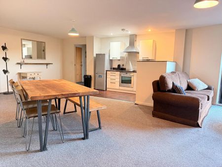 2 bedroom flat to rent - Photo 3