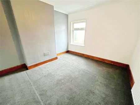 King Street, Ilkeston, Derbyshire, DE7 - Photo 5