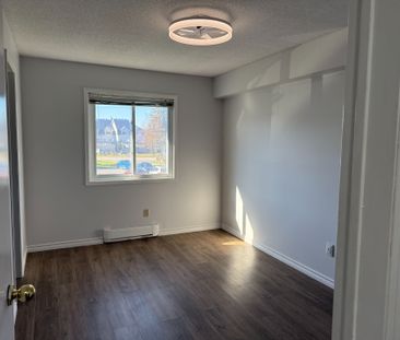 For Lease - 31 Laguna Parkway Unit# 18, Ramara, Ontario - Photo 6