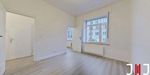 Appartement te huur in Etterbeek voor € 950 met 2 slaapkamers - Foto 1
