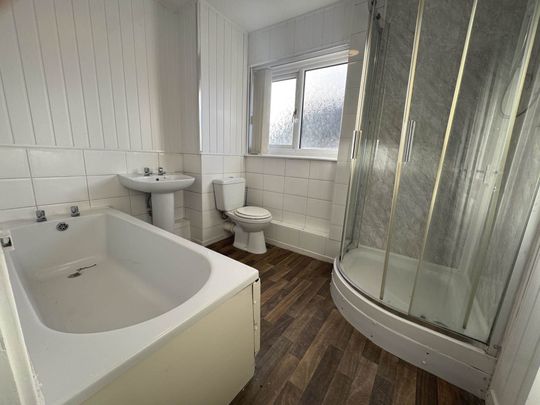 Snowdon Close, Blackpool, FY1 5AZ - Photo 1