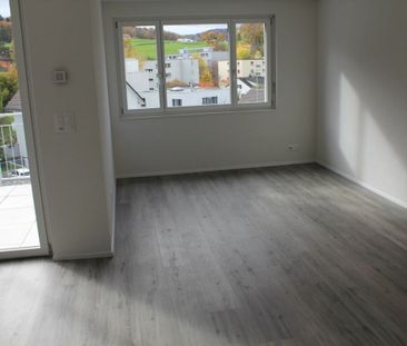 Komplett sanierte Liegenschaft/Wohnungen an zentraler Lage... - Photo 1