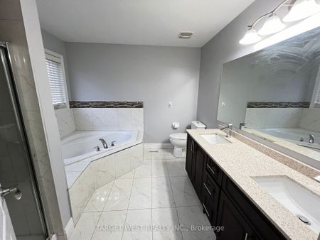 Detached Home For Lease | W8135210 - Photo 2