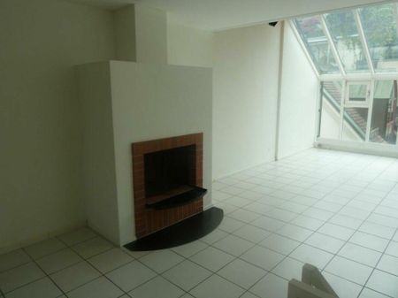 Helle 5.5 Zimmer Maisonette Wohnung mitten in der Stadt - befristet... - Photo 2