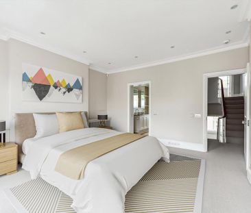 4 bedroom terraced house to rent - Photo 1