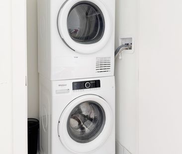 For Lease - 7 Steckley House Lane Unit# TH 610, Richmond Hill, Ontario - Photo 1