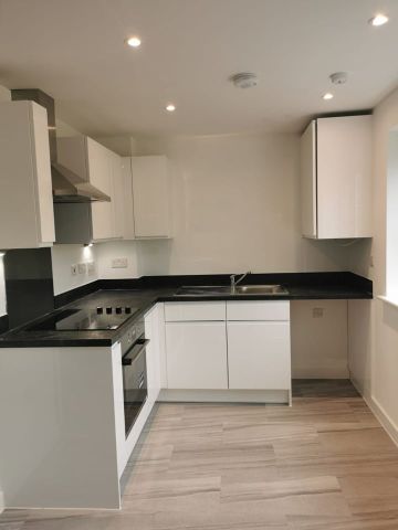 2 Bed Flat, Websters House, CV6 - Photo 5