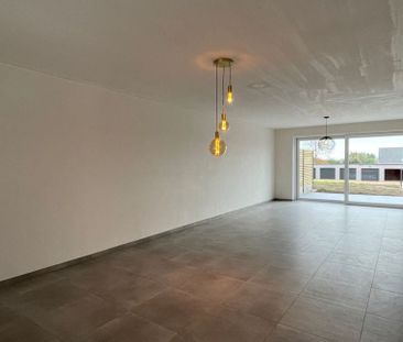Woning te huur in Beselare voor € 1.000 met 3 slaapkamers - Photo 1