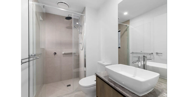 MODERN 2-BEDROOM APARTMENT IN THE MILL - Photo 1