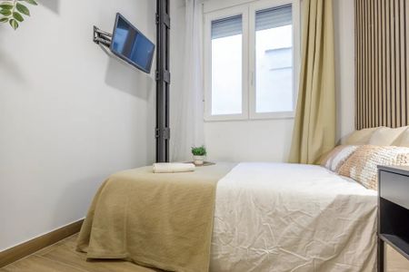 Avenida del Marqués de Sotelo, Valencia, Valencian Community 46002 - Photo 2