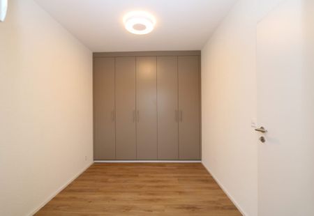 Appartement de 2,5 pièces avec balcon à Champel-Florissant - Photo 2