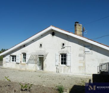 Location Maison 3 pièces 77m² JURIGNAC 16250 - Photo 5