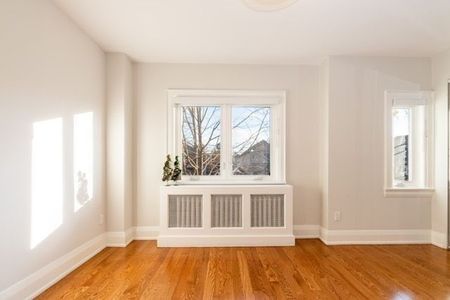 For Lease - 342 Woburn Avenue, Toronto, Ontario - Photo 5