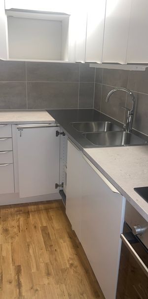 Karlhovsvägen, Södertälje - Foto 1