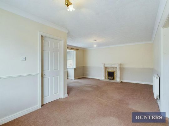3 bedroom detached bungalow to rent - Photo 1