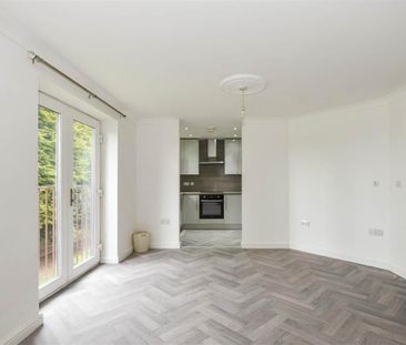 102 Gravelly Lane, BIRMINGHAM - Photo 1